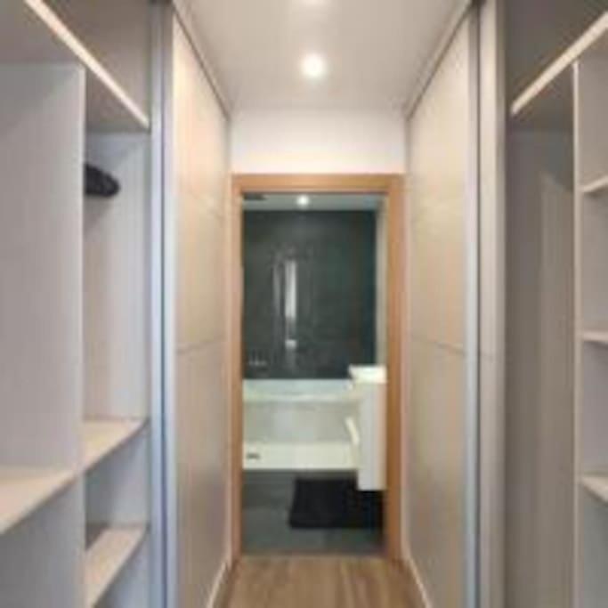 Loft Miramar Apartment Фуeнхирола Екстериор снимка